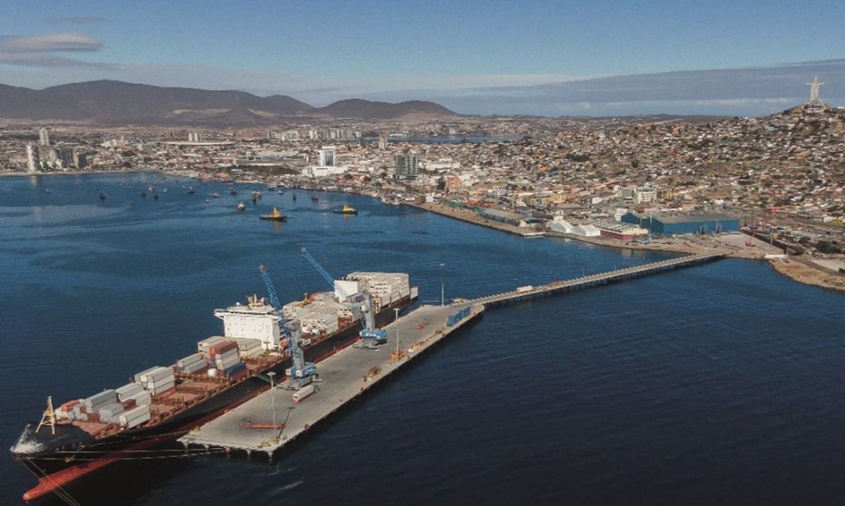 Últimas semanas: Puerto Coquimbo transfirió más de 20 mil toneladas de cítricos