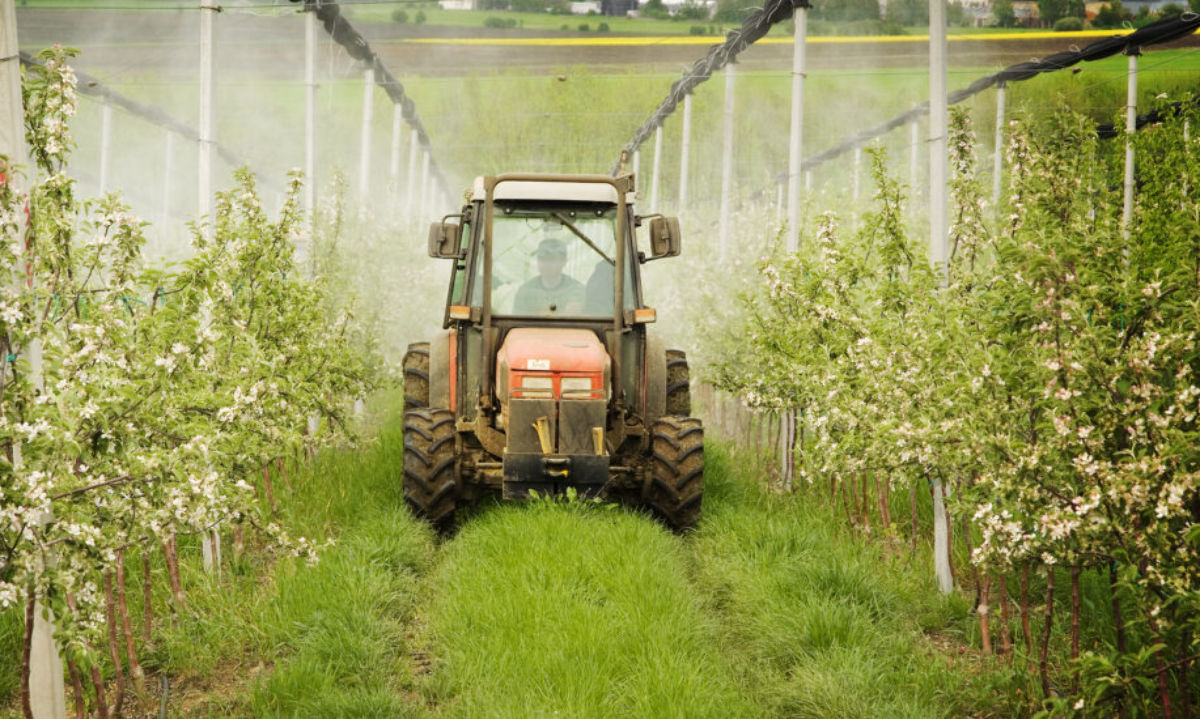 Gremio agrícola dice que normativa ambiental encarecerá un 20% recambio de tractores